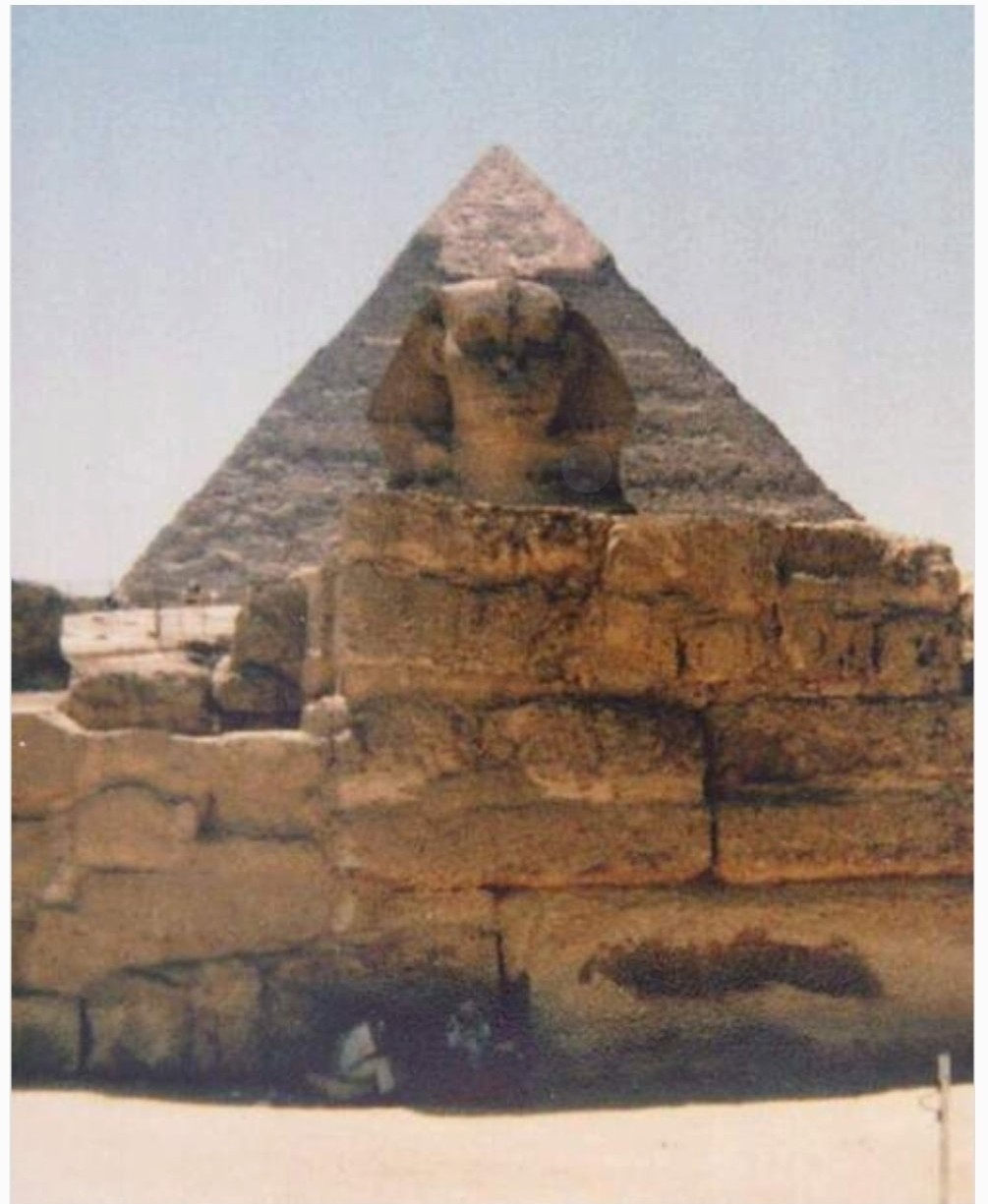 Sphinx und Pyramide, Gizeh